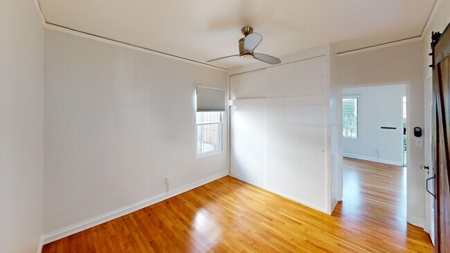 Building Photo - Unfurnished One Bedroom for Rent in Corona...