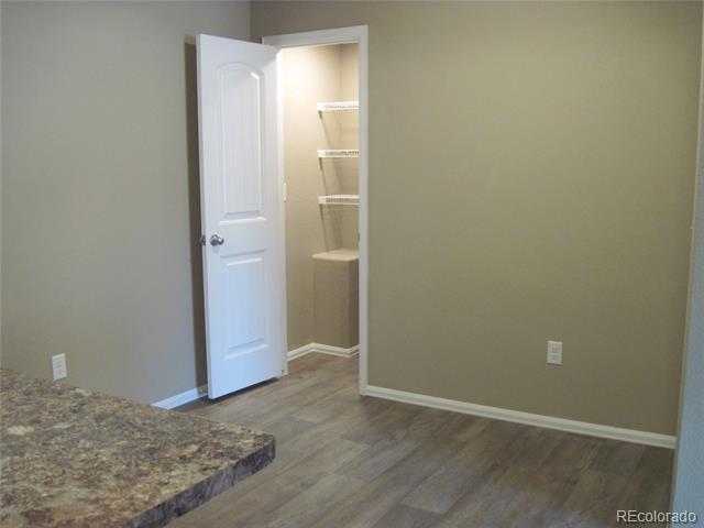 Building Photo - 7724 Sand Lake Heights