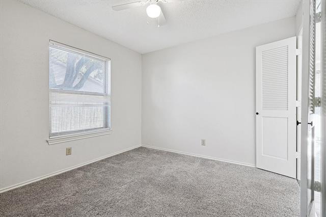 Building Photo - 338 Edgewood Dr