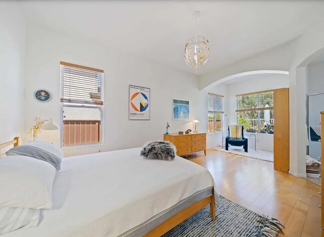 Building Photo - 771 Dry Creek Dr