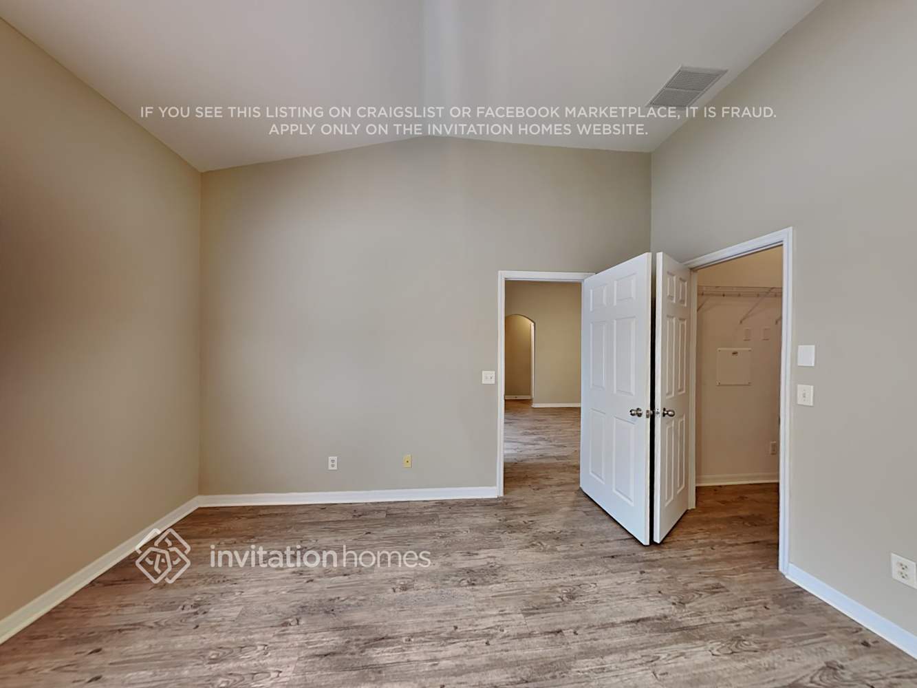 Building Photo - 246 Tower View Dr W