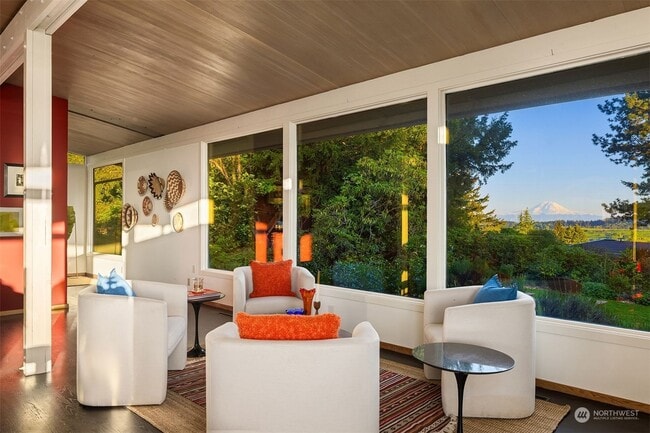 Building Photo - 14407 SE 55th St