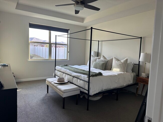 Building Photo - 10843 Rolling Moss Rd