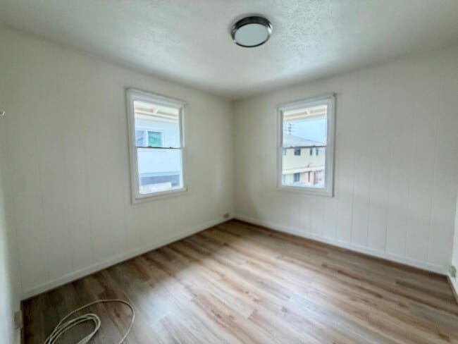 Building Photo - Island Living in the Heart of Waikiki – 2 Bed, 1 Bath with Parking!