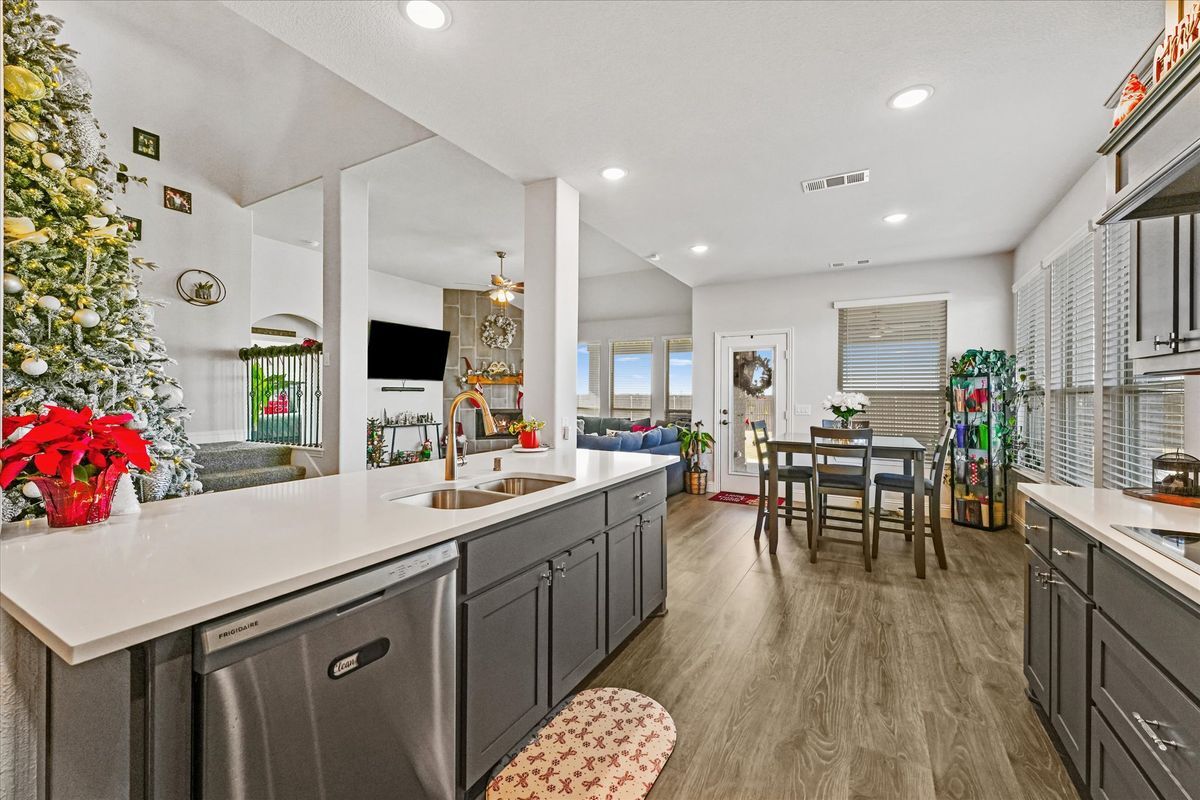 Building Photo - 441 Green Terrace Ct