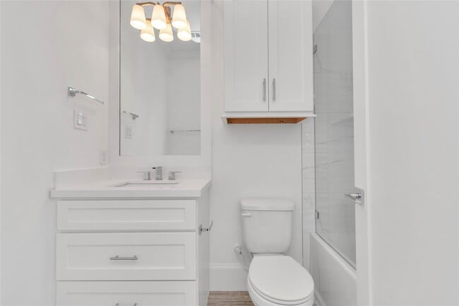 Building Photo - 5735 Winsome Ln