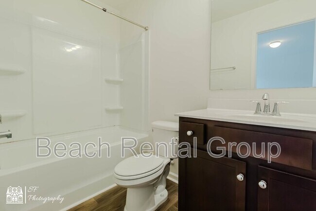 Building Photo - 109 OXFORSHIRE STREET