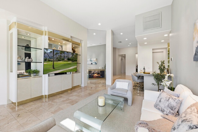 Building Photo - 75105 Spyglass Dr