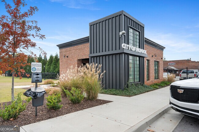 Building Photo - 1012 Davis St