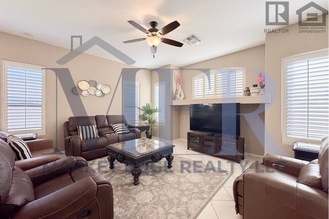 Building Photo - 3Bed/2.5Bath Home at Guadalupe/Crismon Rd! $399 MOVE-IN SPECIAL! Ready for Immediate Move-In!