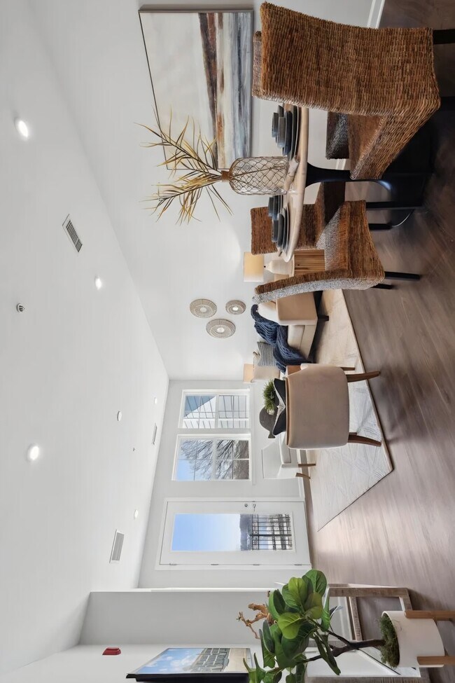 Building Photo - 4455 Reed Crk Dr