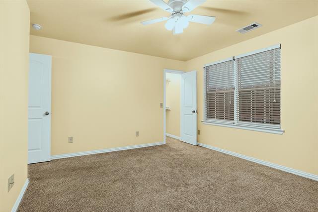 Building Photo - 1716 S Waco St