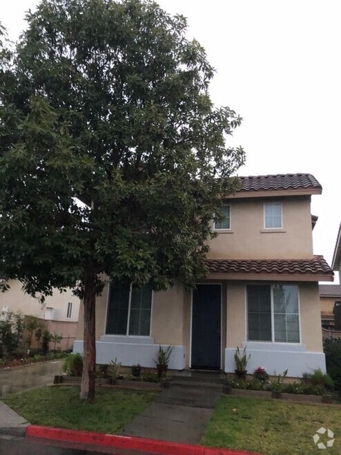 Building Photo - 2872 Homestead Dr