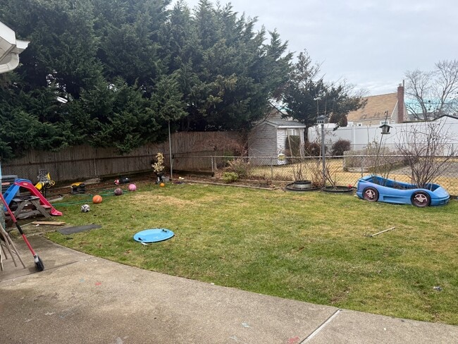 Building Photo - 284 Semton Blvd