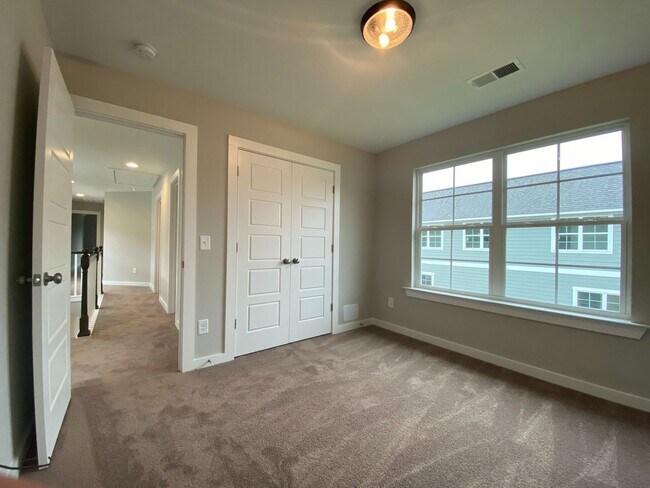 Building Photo - Home for Rent in Calera, AL!!! Available t...