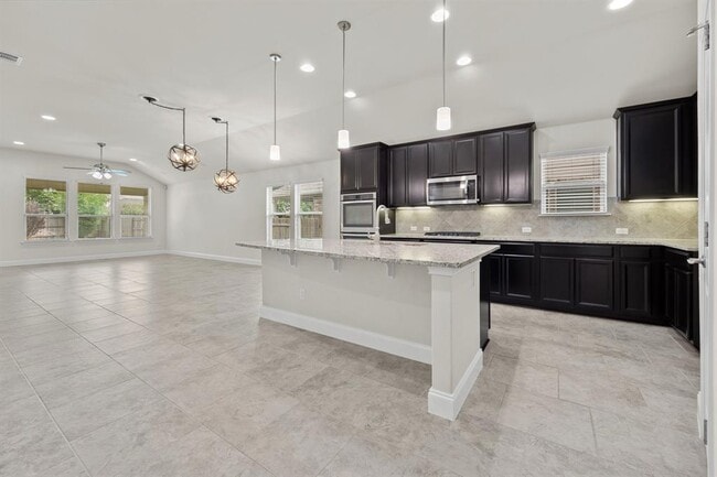 Building Photo - 3508 De Torres Cir