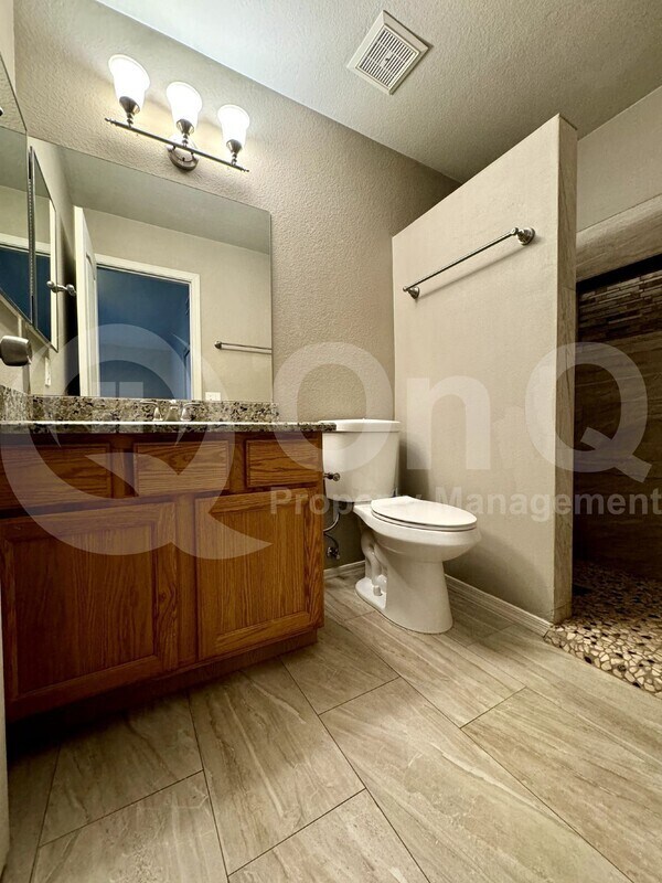 Building Photo - 2084 W Cholla Estate Dr