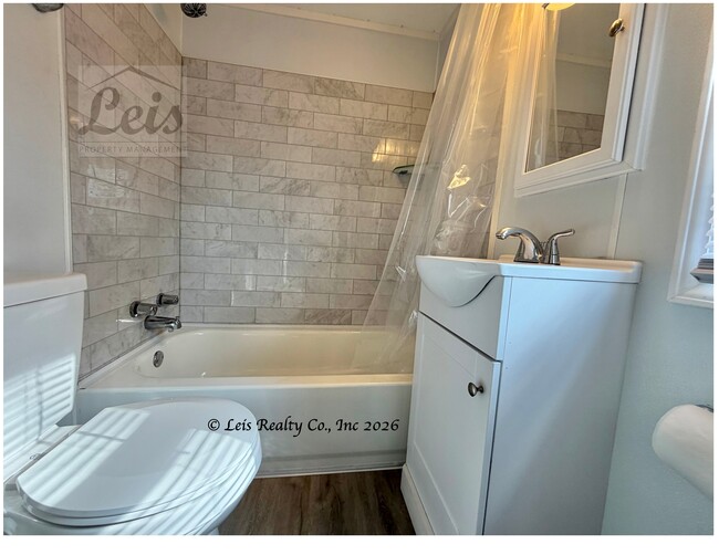 Building Photo - 1123 Patton St