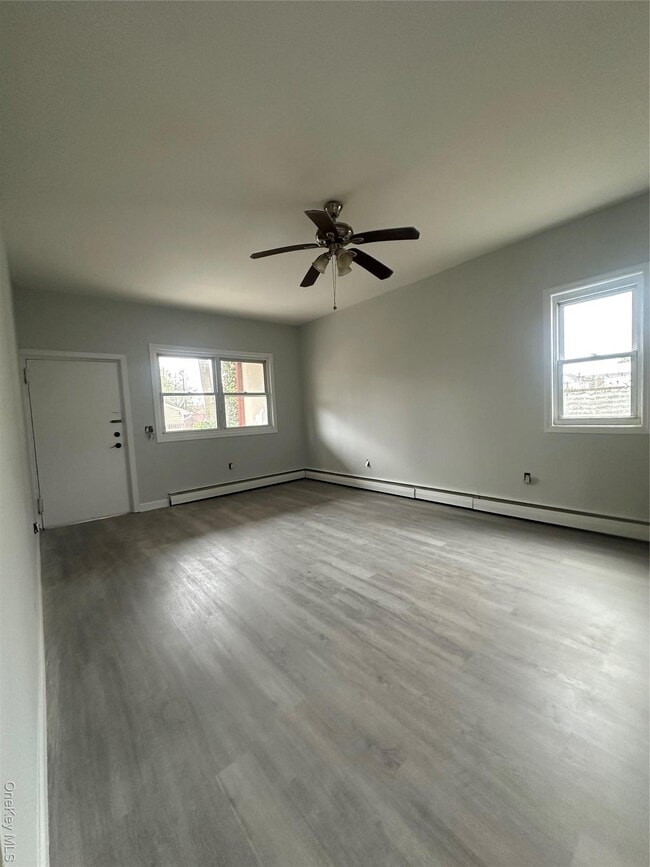 Building Photo - 1761 New York Ave