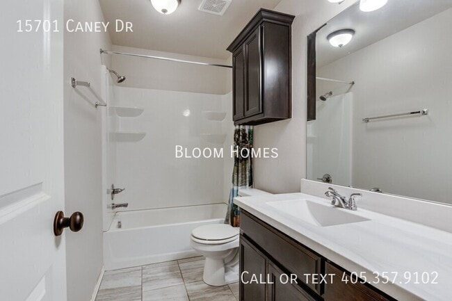 Building Photo - 15701 Caney Dr