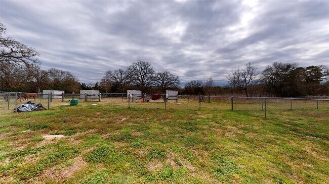 Building Photo - 16567 Farm to Market Rd 2154