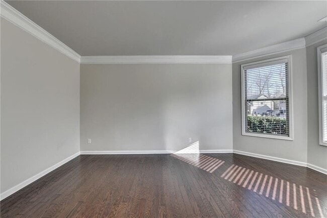 Building Photo - 4810 Haysboro Way