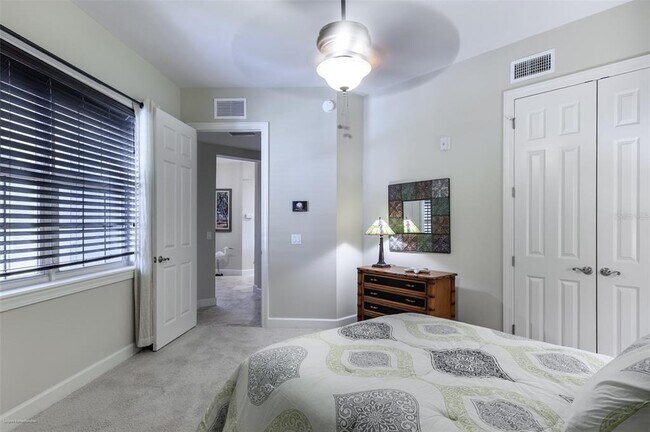 Building Photo - 8581 Amberjack Cir