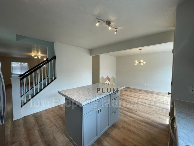 Building Photo - 4783 Calistoga Ln