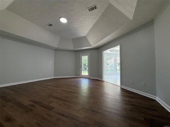 Building Photo - 6524 Foxleigh Ct