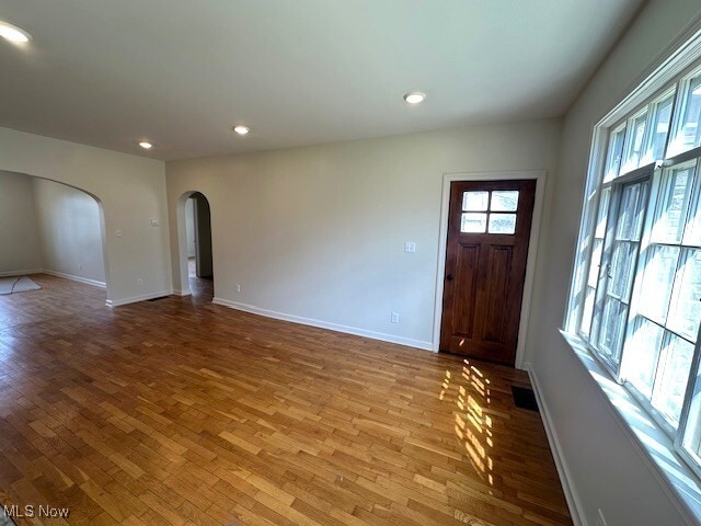 Building Photo - 1119 Abbey Pl