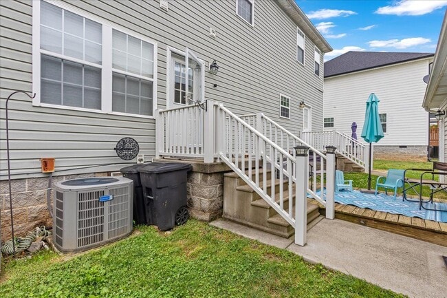 Building Photo - 410 Ashbury Cir