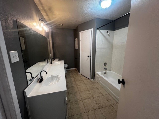Building Photo - 22119 Moss Falls Ln