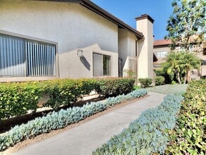 Building Photo - 25685 Fishermans Dr