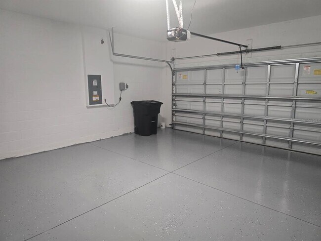 Building Photo - 6779 Flint Crk Dr