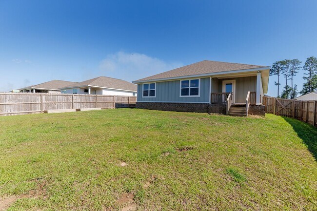 Building Photo - COMING SOON! Beautiful 4 Bedroom, 2 Bathroom home in The Reserve at Daphne