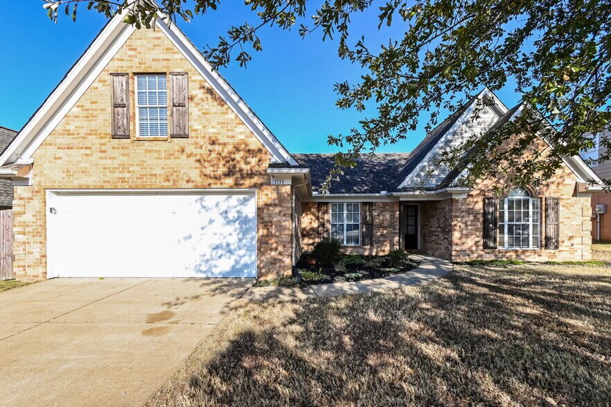 Primary Photo - 1733 Timber Creek Dr