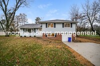 Building Photo - 9759 Meldon Dr