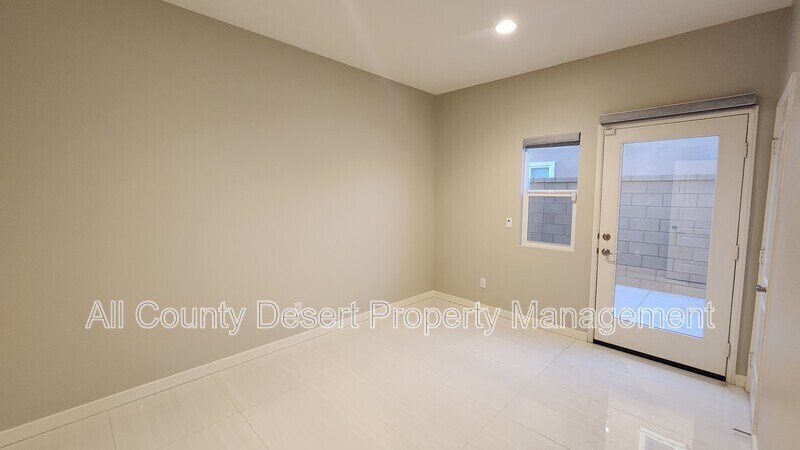 Building Photo - 44801 Beringer Dr