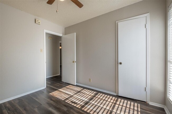 Building Photo - 601 Osage Dr