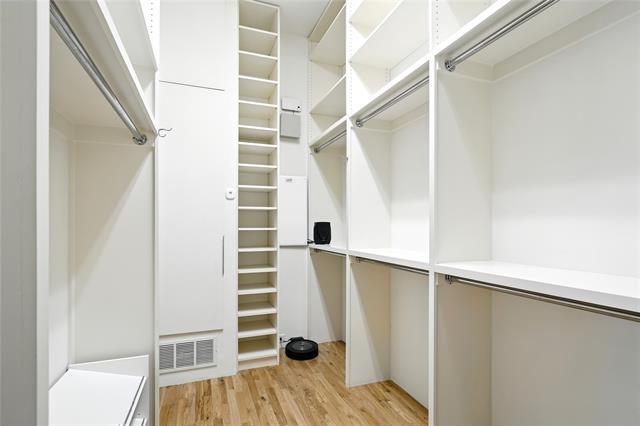 Building Photo - 2325 Rusk Pl