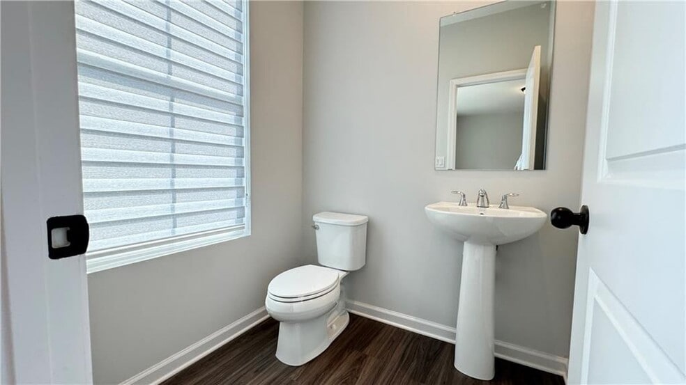 Building Photo - 1475 Creekside Cir NW