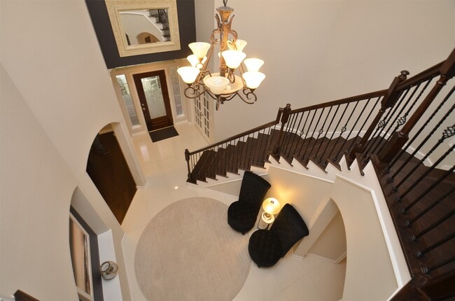 Building Photo - 1310 Wildwood Ln