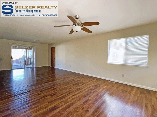 Building Photo - Newly renovated! Spacious 4 bd. home in a country setting!