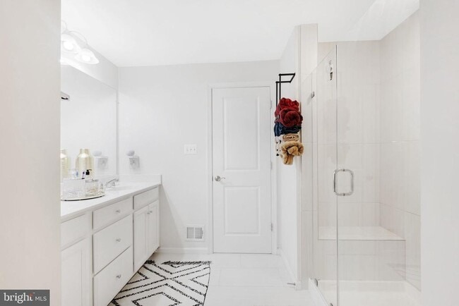 Building Photo - 3805 Richmond Run