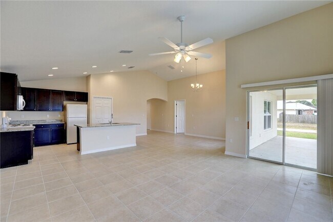 Building Photo - 8415 99th Ct