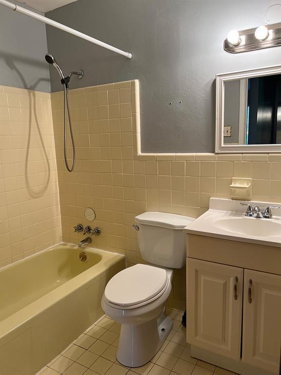 Building Photo - 3825 Leander Ct