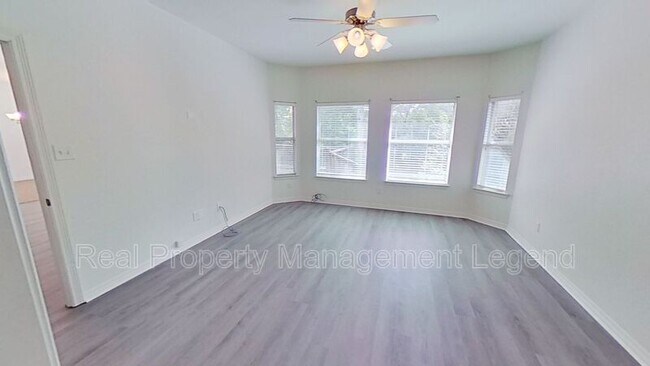Building Photo - 3706 Karlie Way