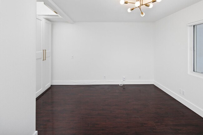 Building Photo - Modern 3 Bedroom Townhouse with Prime Location on Kettner Boulevard in San Diego