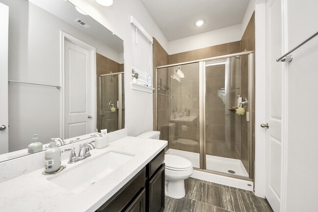 Building Photo - 23606 Verge Sims Dr