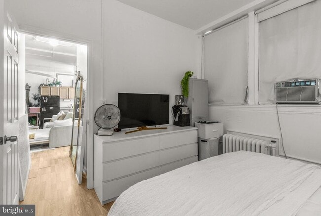 Building Photo - 1324 Locust St